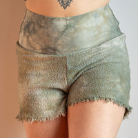 Ruffled Shorties 'Hand-Dyed' Cozy