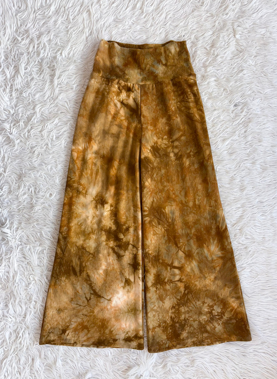 Luz 'Chanterelle' M 30