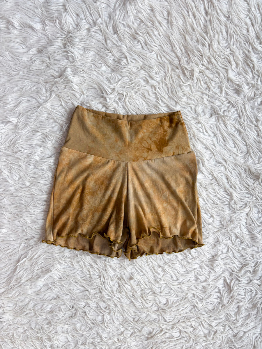 Ruffled Shorties 'Chanterelle' L