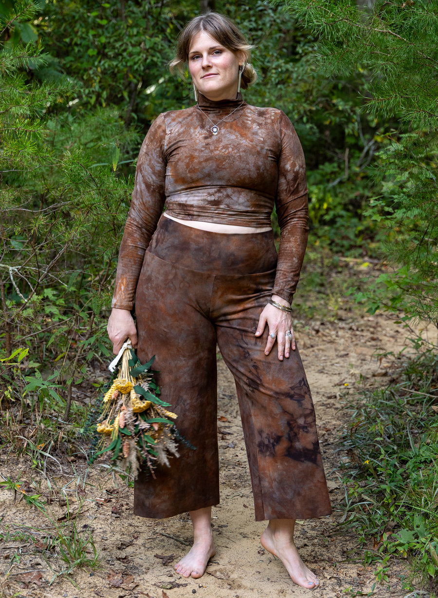 Mock-neck Crop 'Hand-Dyed'