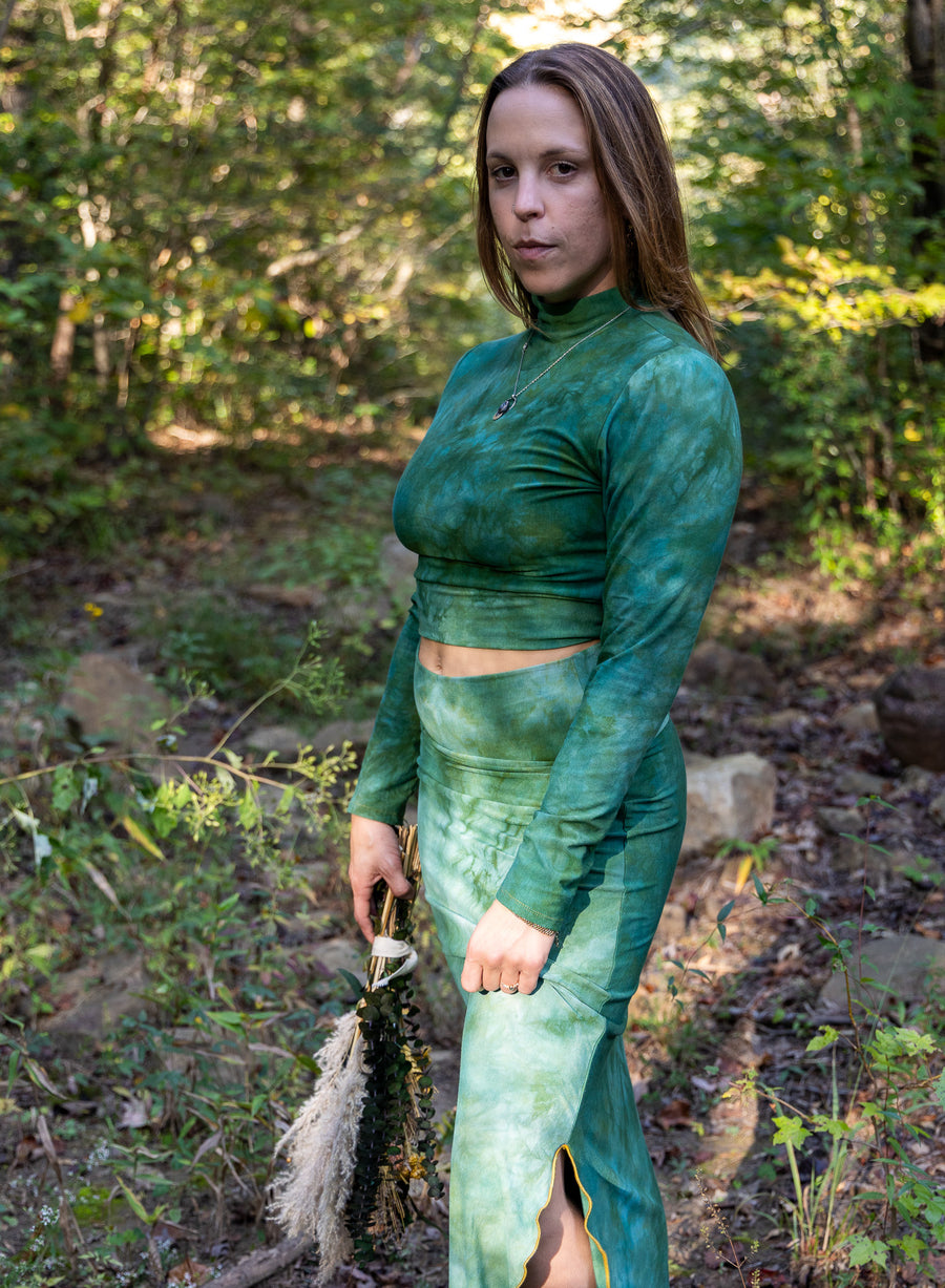 Mock-neck Crop 'Hand-Dyed'