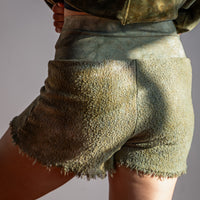 Ruffled Shorties 'Hand-Dyed' Cozy