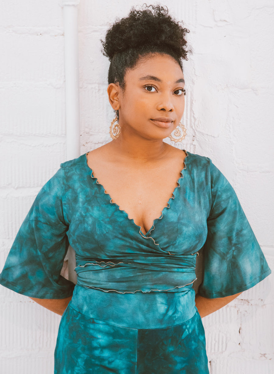 Wanderess Wrap-Top *Butterfly Sleeve* (Curate the Rainbow)