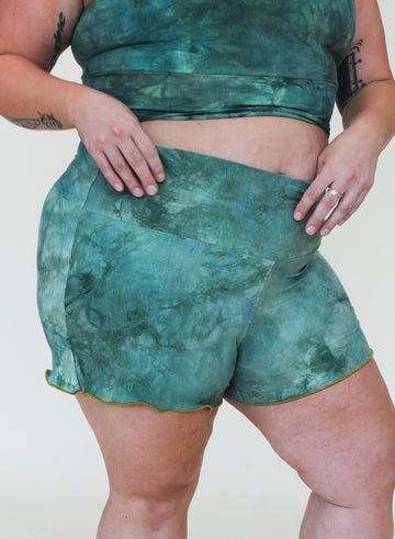 'Aventurine' Ruffled Shorties