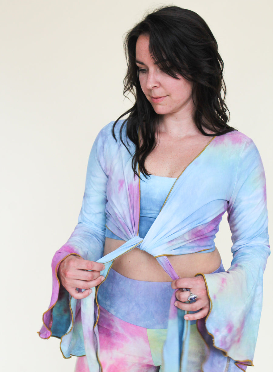 Wanderess Wrap-Top *Bell Sleeve*