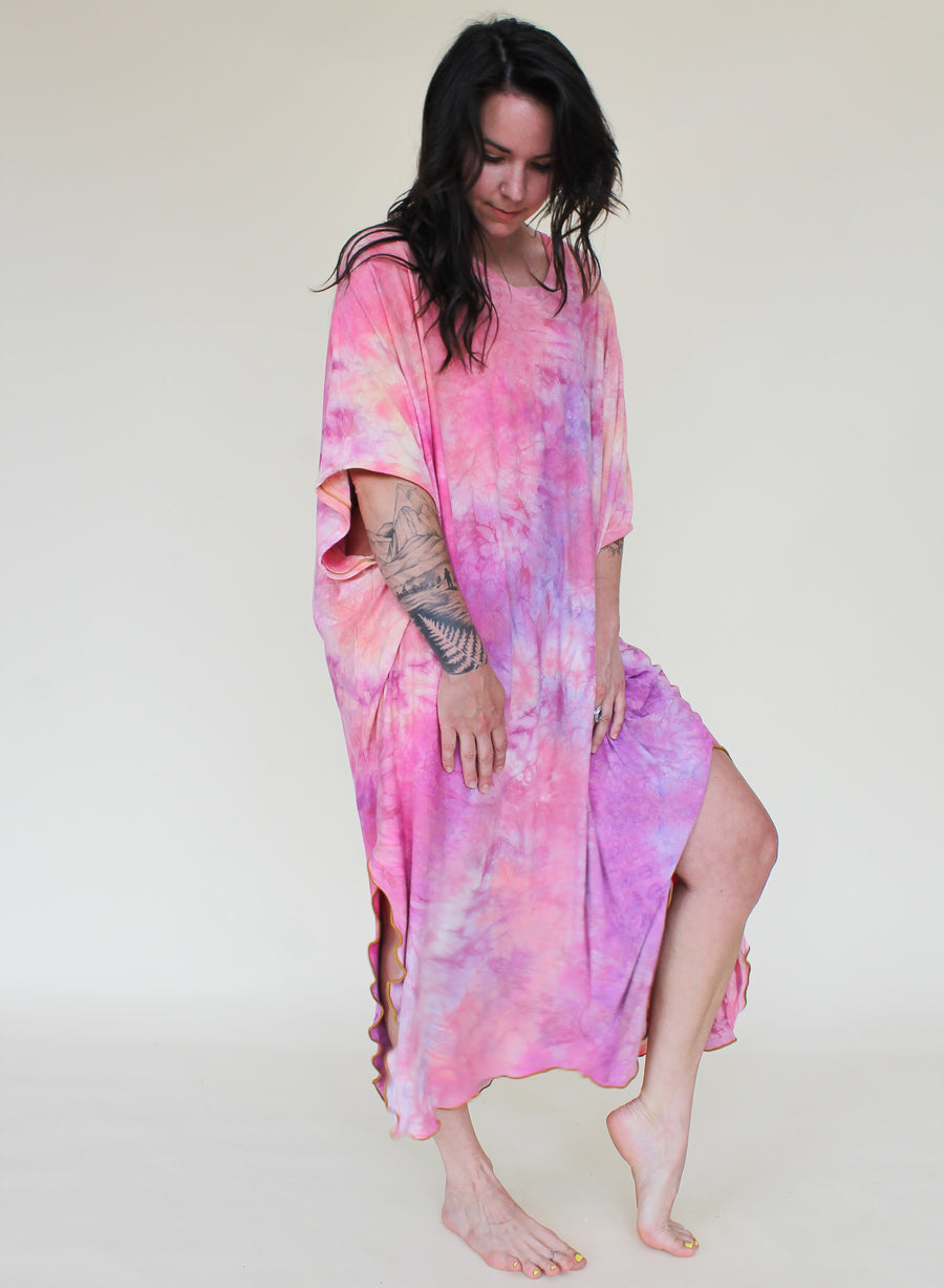 Priestess Kaftan