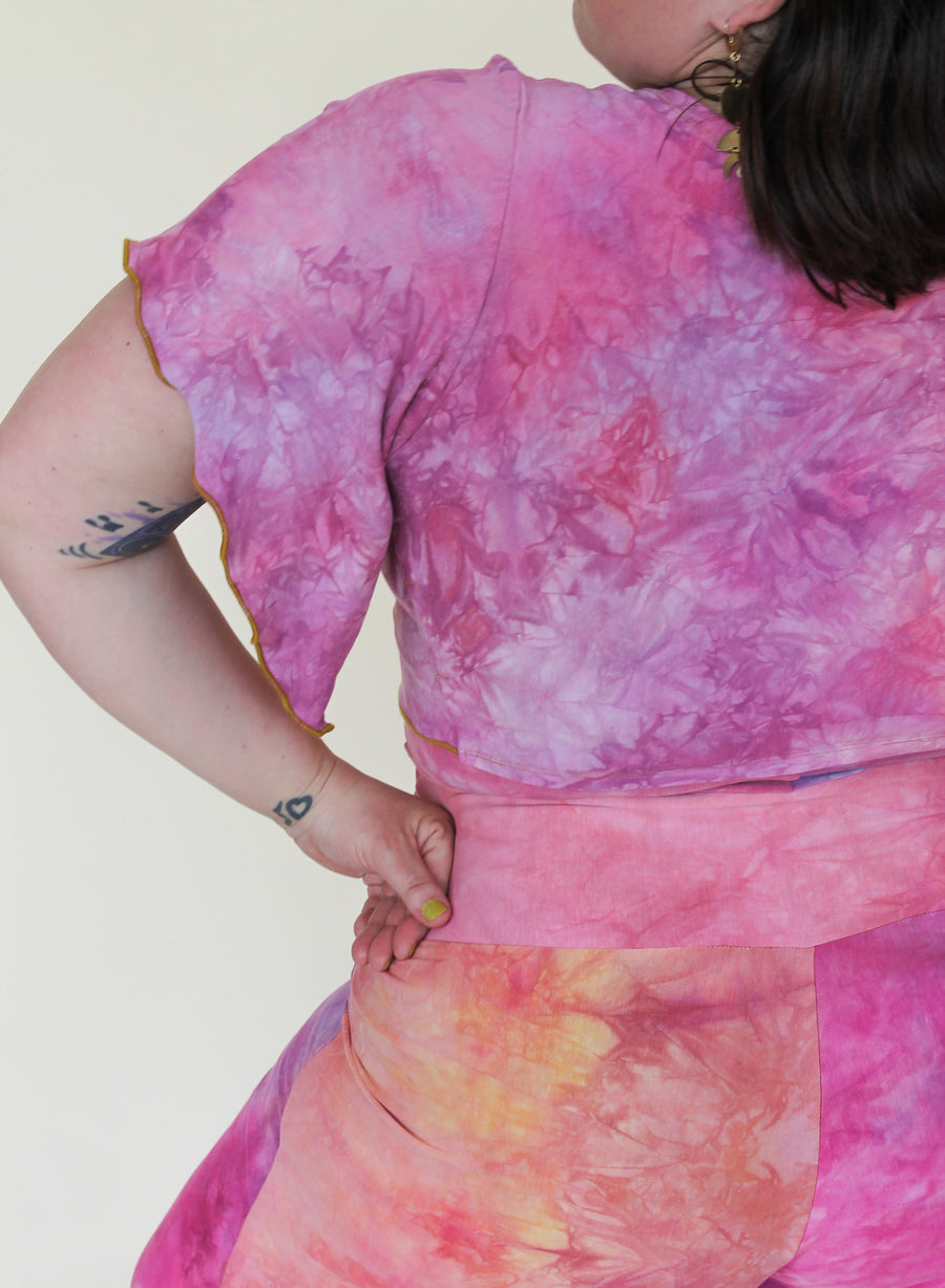 Wanderess Wrap-Top *Flutter Sleeve*