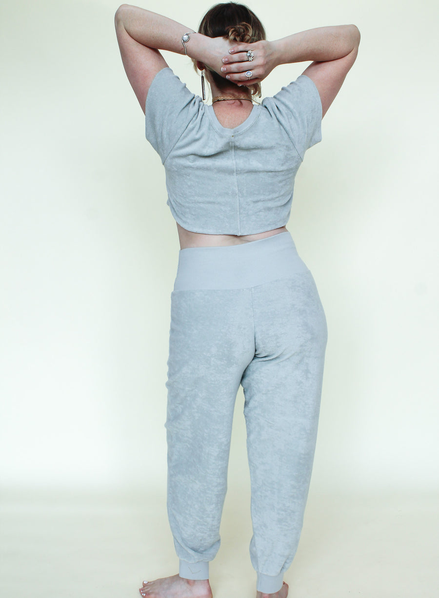 Joggers *Jasmine and Unisex* (Solid Baby Loop Terry)