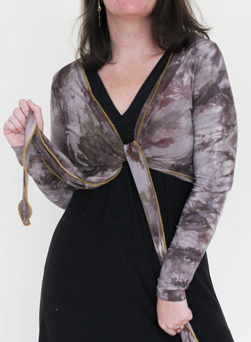 'Amethyst Deceiver' Long Sleeve Wanderess Wrap-Top