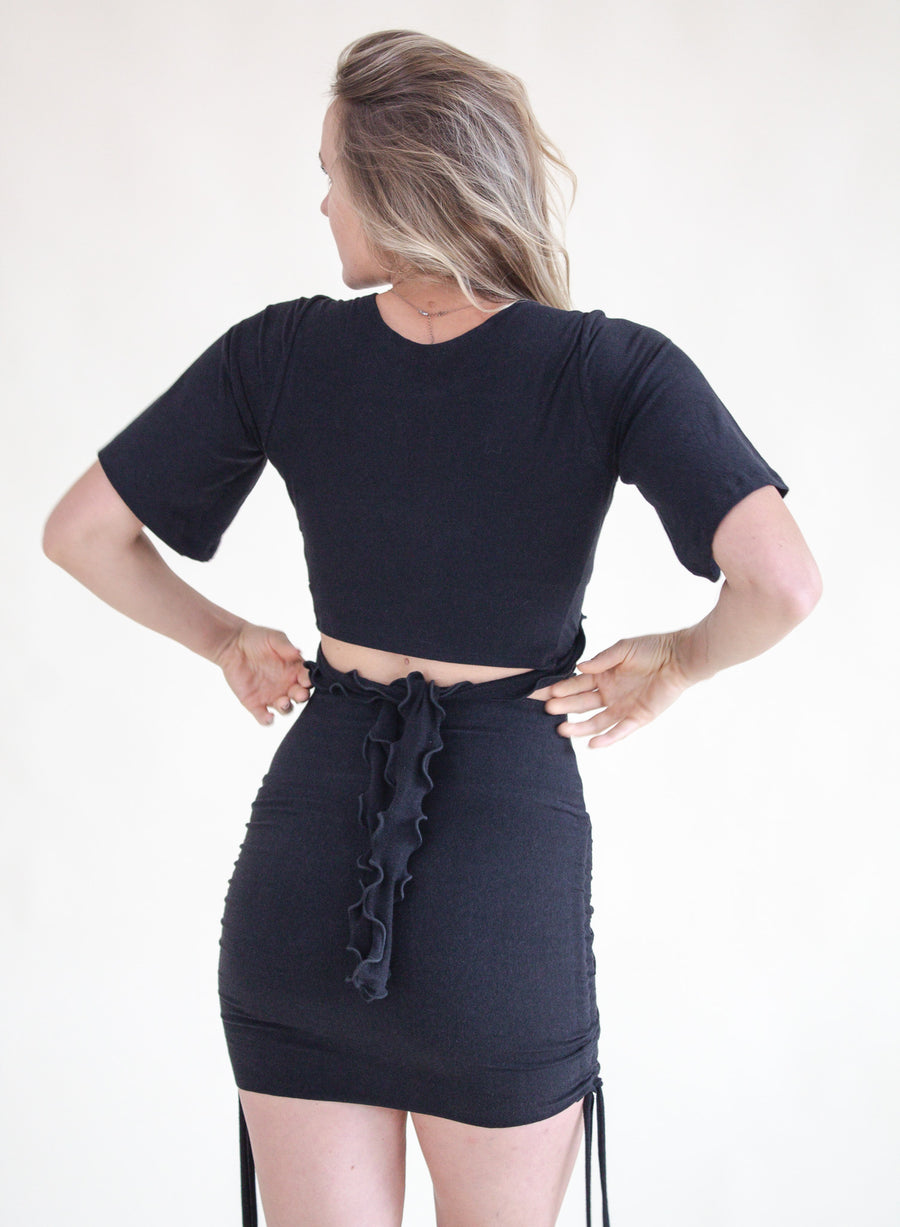 'Black' Cinch Mini Skirt