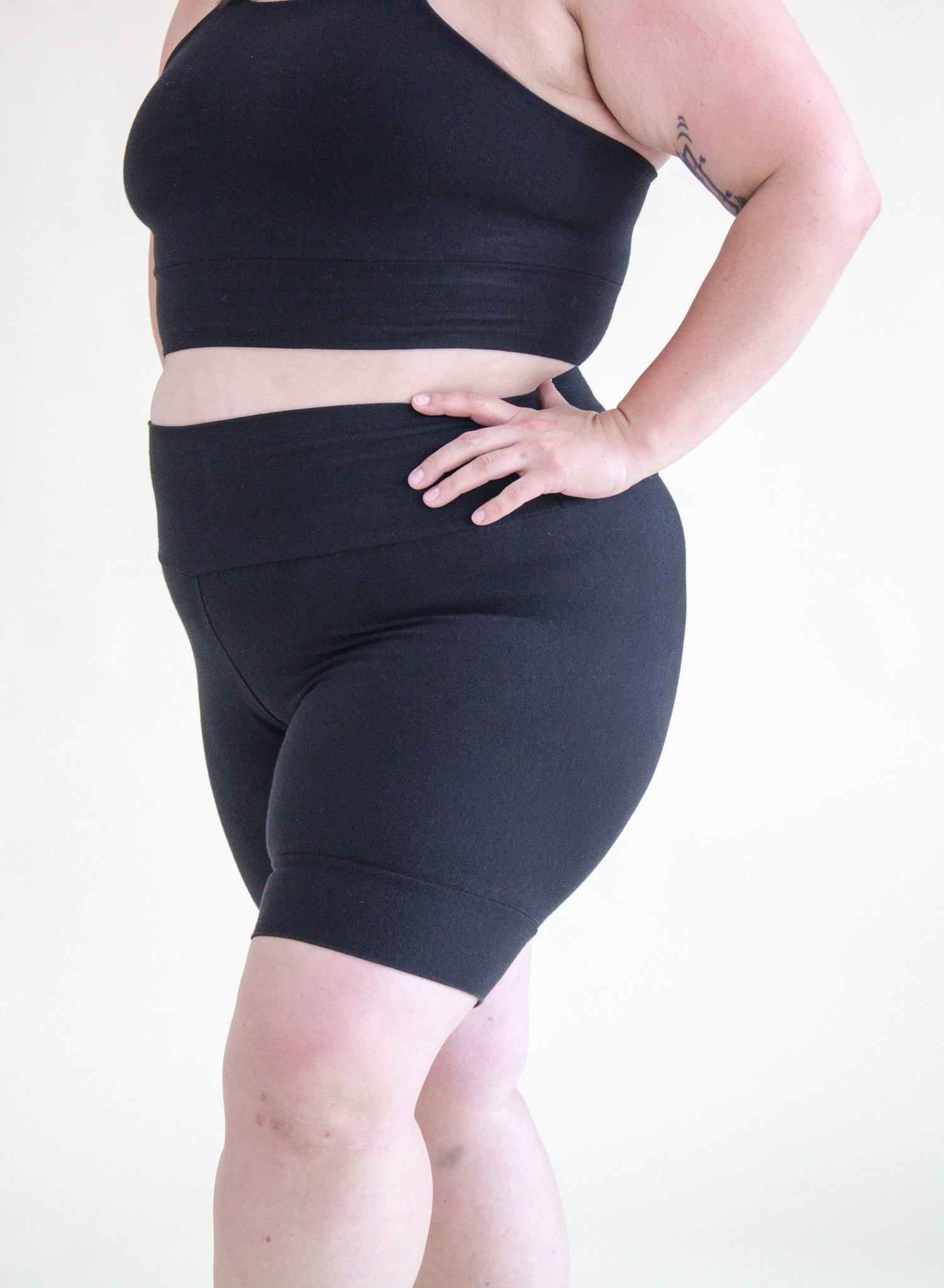 Banded Bike Shorts 'Solids' – Fusion Threads Collective