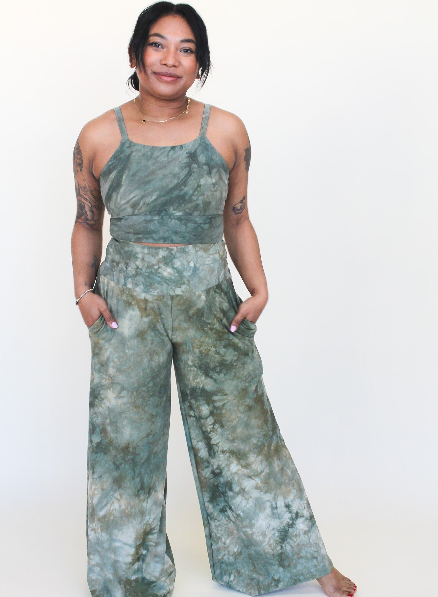 Luz Lounge Pants 'Hand-Dyed' – Fusion Threads Collective