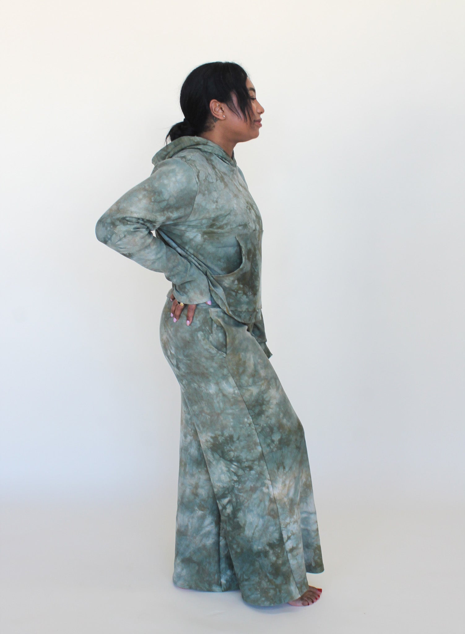 Luz Lounge Pants 'Hand-Dyed' – Fusion Threads Collective