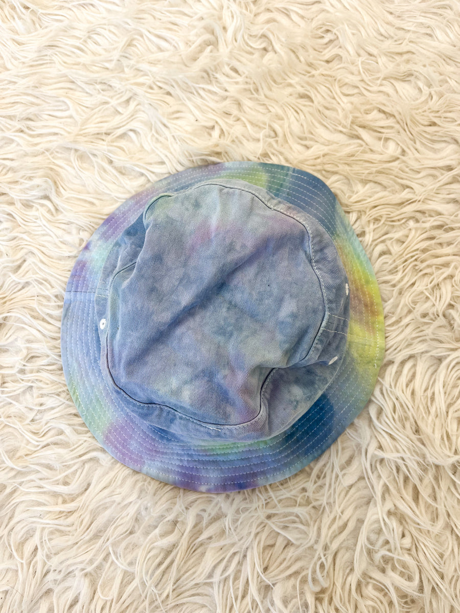 'Iridescence' Bucket Hat